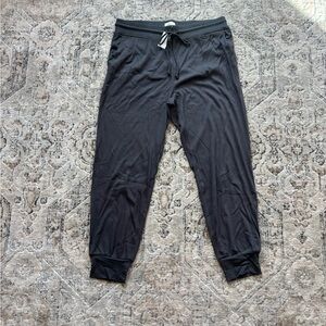 Lou & Grey Black Jogger Sweatpants with Elastic Cuffs